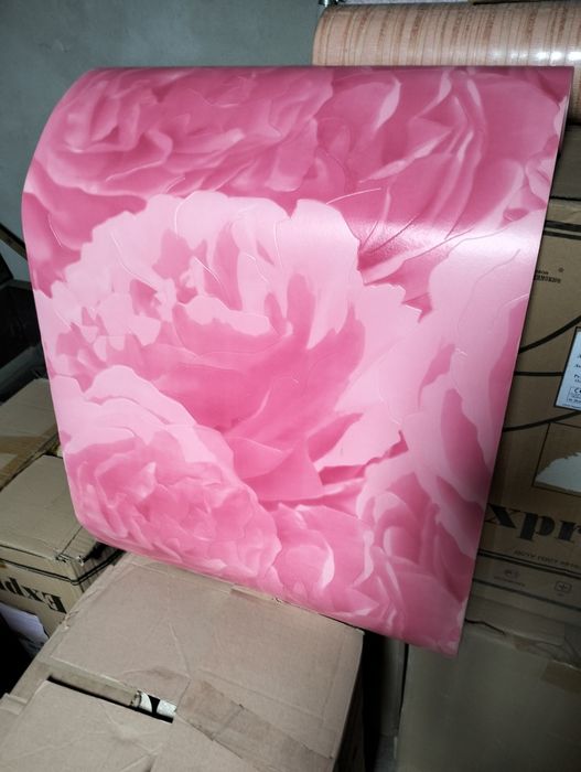 Продам обои дешево.