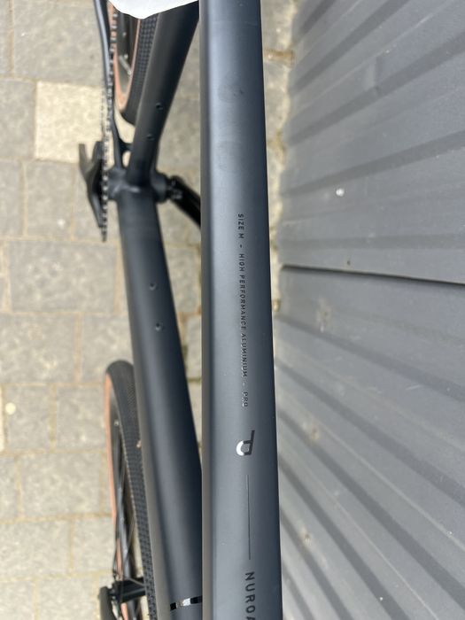 New! Cube Nuroad Pro  gravel