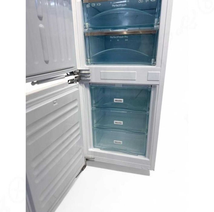 Холодильник (вбудований) Miele / Мілле KFN 37682 iD / NoFrost, 177 см