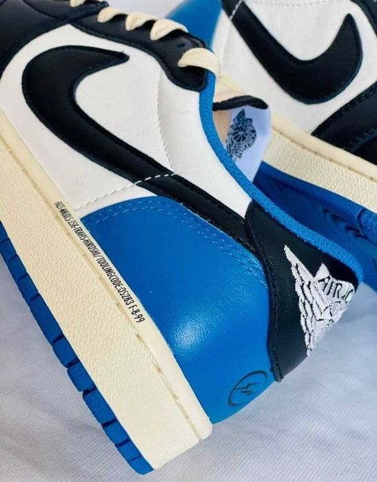 Jordan x Travis Scott x Fragment Air Jordan 1 low sneakers