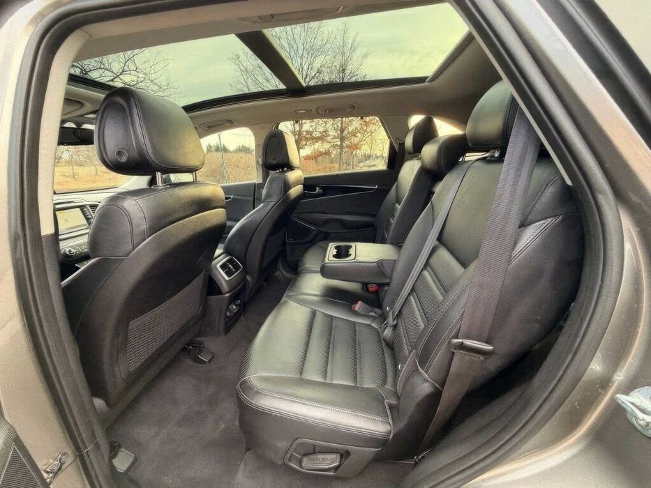 Kia Sorento      2017