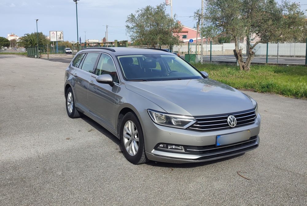 VW Passat 2.0TDI 150CV - c/Financiamento COMO NOVA  / NACIONAL