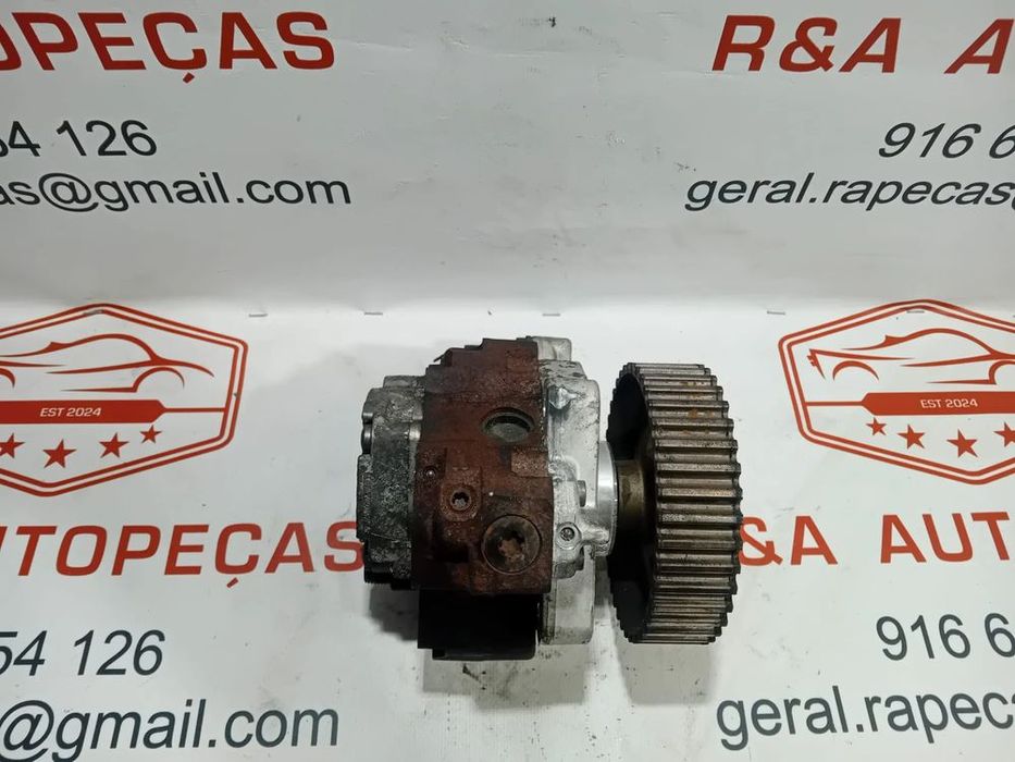 Bomba Injetora / Bomba de Injeção /Alta Pressão 1.9 DCI Ref 044501075