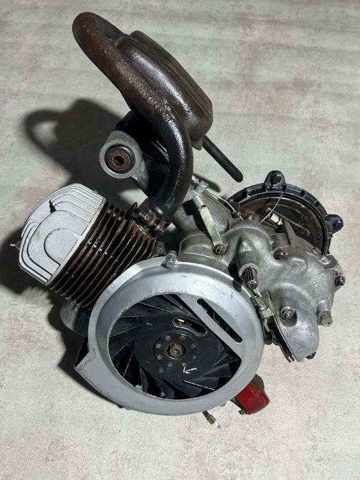 Motor Piaggio Vespa 150 2T (Completo e Impecável)