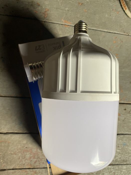 Світлодіодна лампа