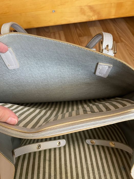 Містка сумка з еко шкіри