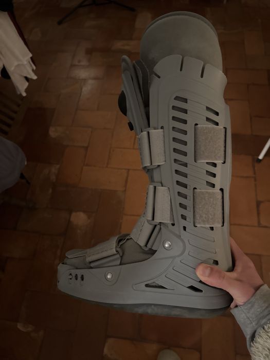 A bota imobilizadora