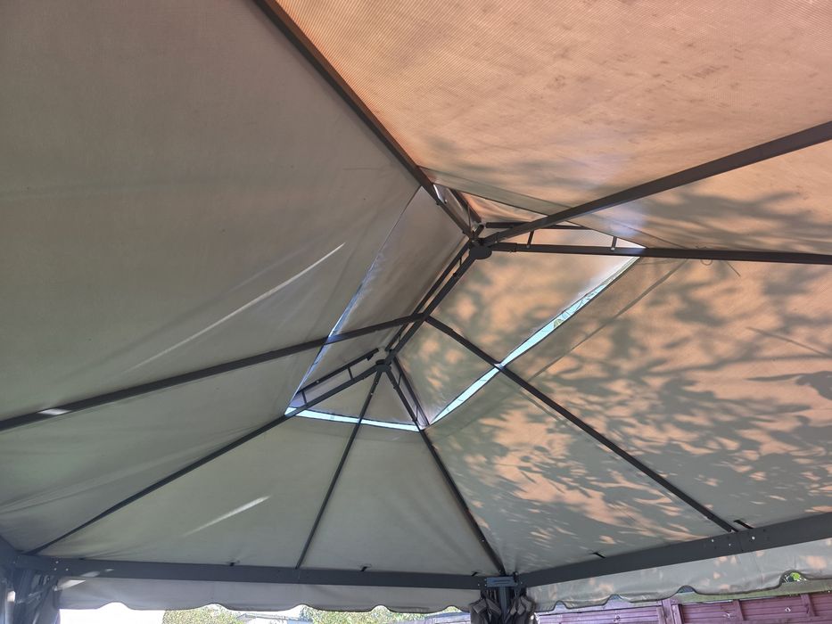 Pawilon ogrodowy w dachem z grubej plandeki 3m x 4m