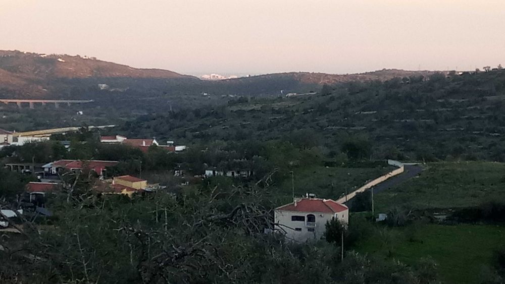 Terreno 4,6 Hect, ruína 120m2, Aldeia dos Matos, Paderne, Albufeira