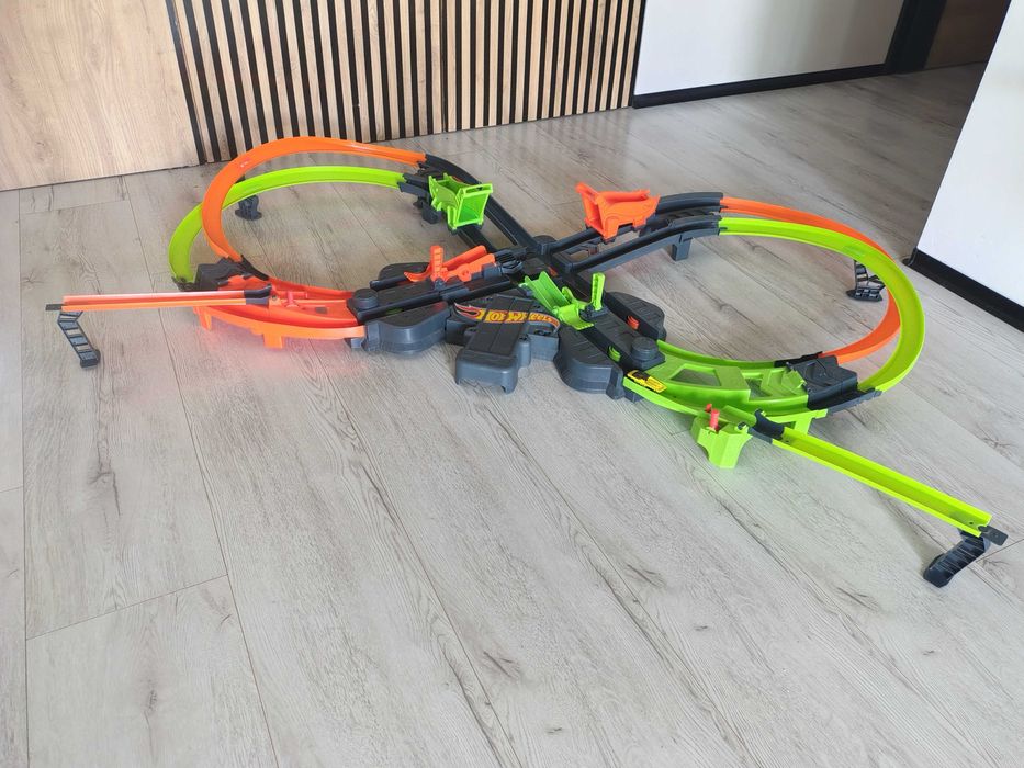 Mega Duży Tor HotWheels