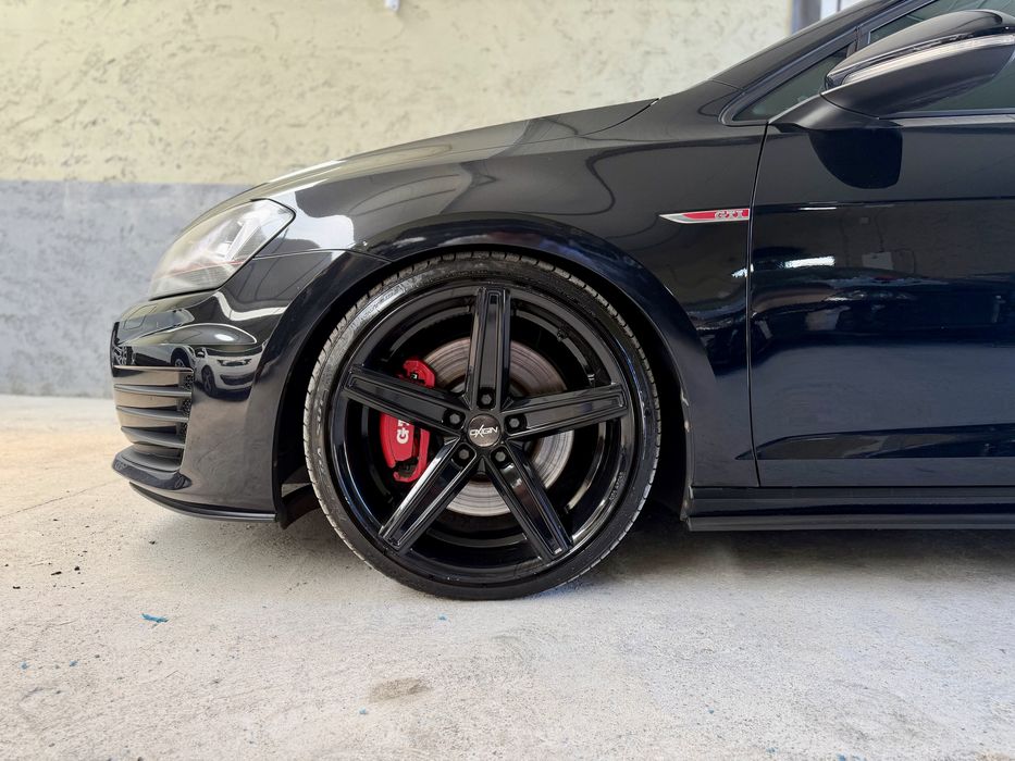 VW Golf VII GTI Performance DSG - Desde 305€ Mês