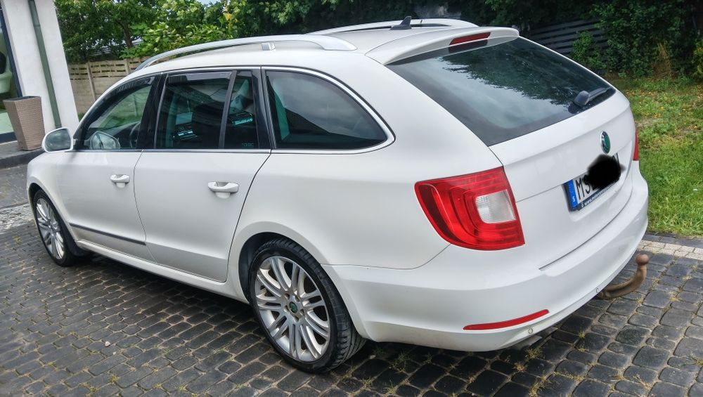 Skoda suberb 2012//2.0 disel 4x4