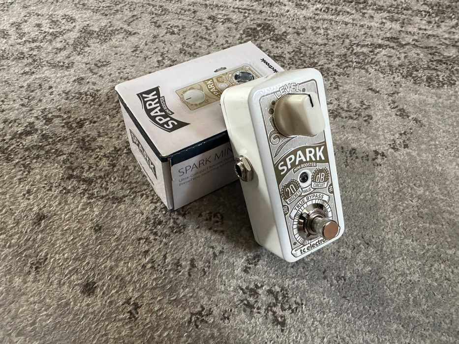 ギター tc electronic SPARK TC Electronic TC Spark Booster ][ Efekt gitarowy