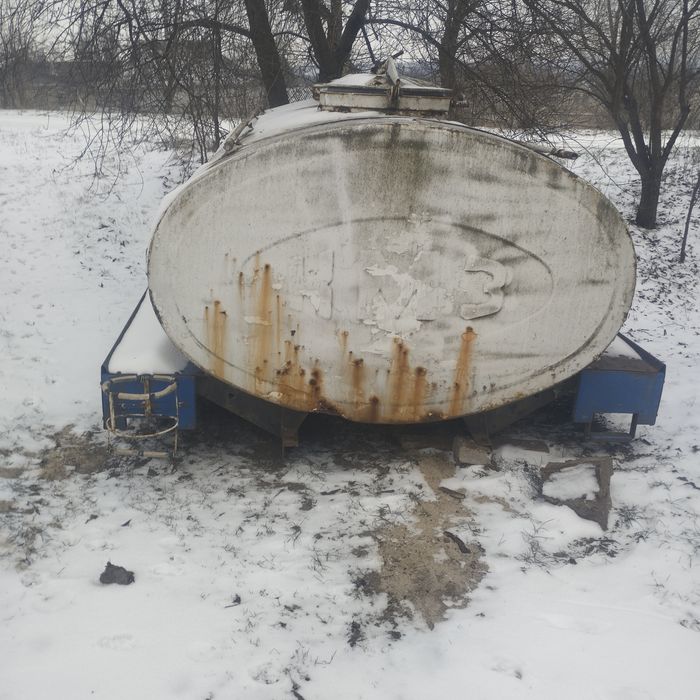 Бочка молоковоз газ