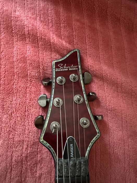 Schecter Hellraiser C-1