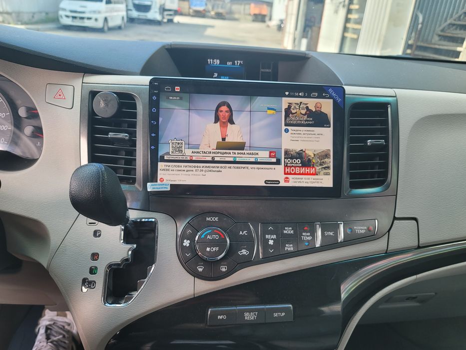 Штатная магнитола для Toyota Sienna , есть автомагнитолы для всех моделей Toyota