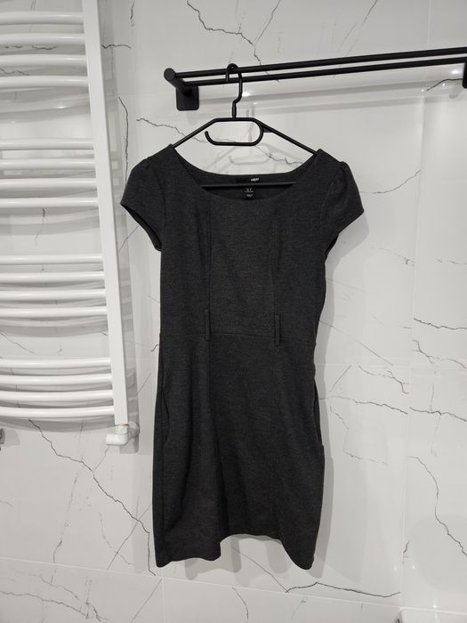 Szara sukienka H&M