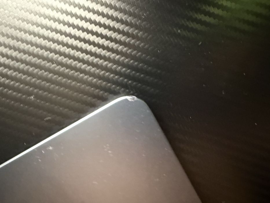 Macbook Air 2024 M3 8GB