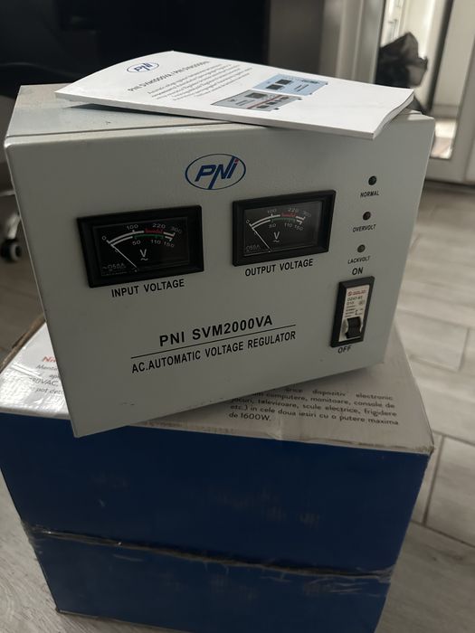 Стабілізатор напруги PNI SVM2000VA