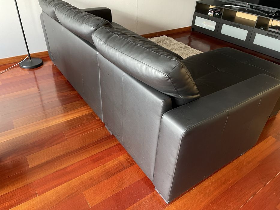 Sofá Cama Couro Preto Ikea
