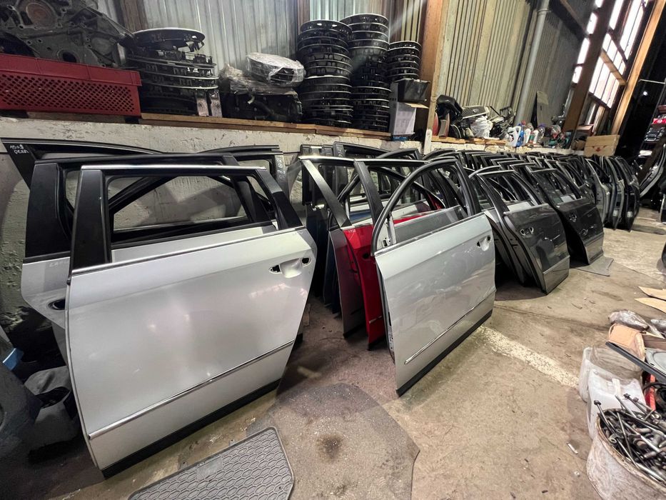 дверь шкода а5 двери skoda a5 дверка двері шкода а5 дверь skoda a5