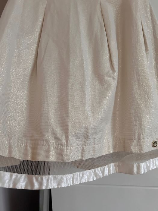 Плаття білого кольору