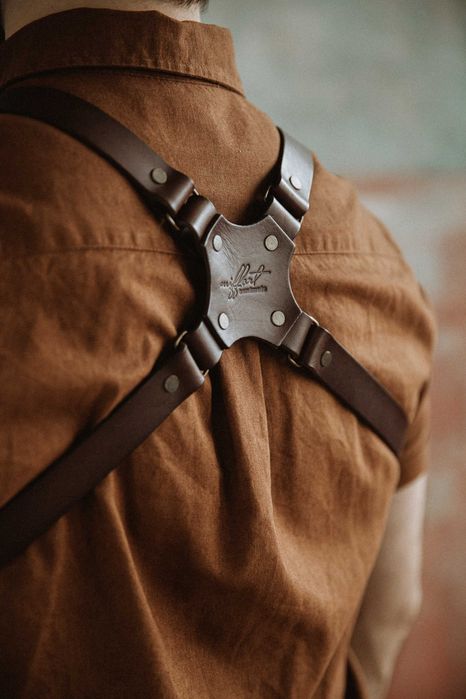 Чоловічі шкіряні підтяжки. Стильні чоловічі підтяжки. Підтяжки.