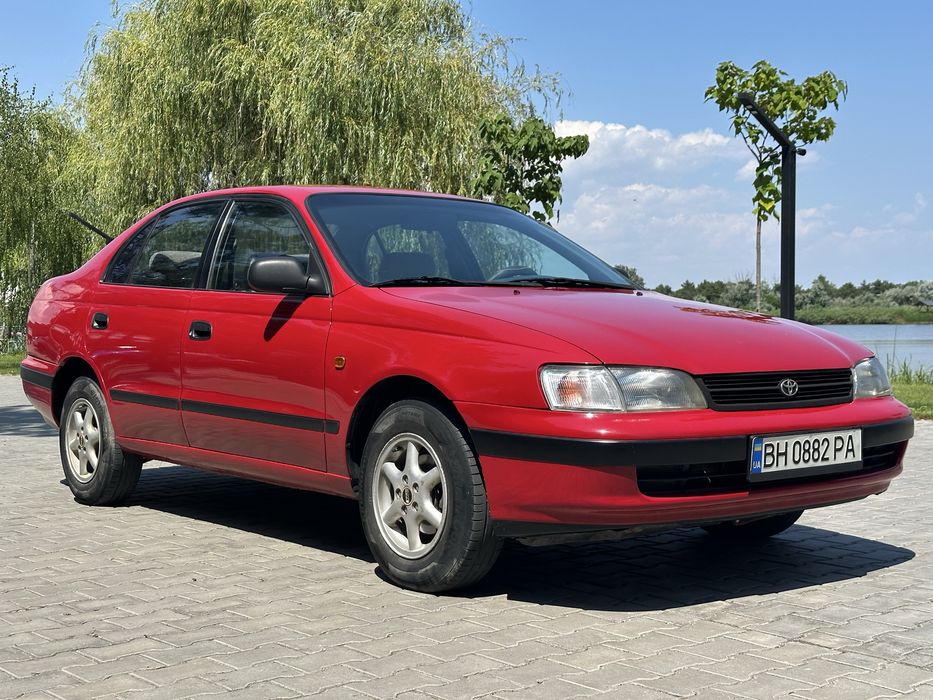 Продам Toyota Carina E