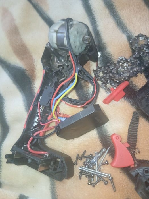 Piła elektryczna shall nie działa