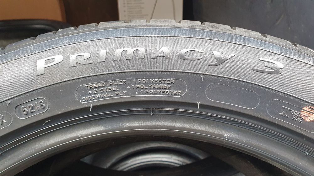 215/55 R18  2шт  Michelin (Мішелін) Авторезина, шини.