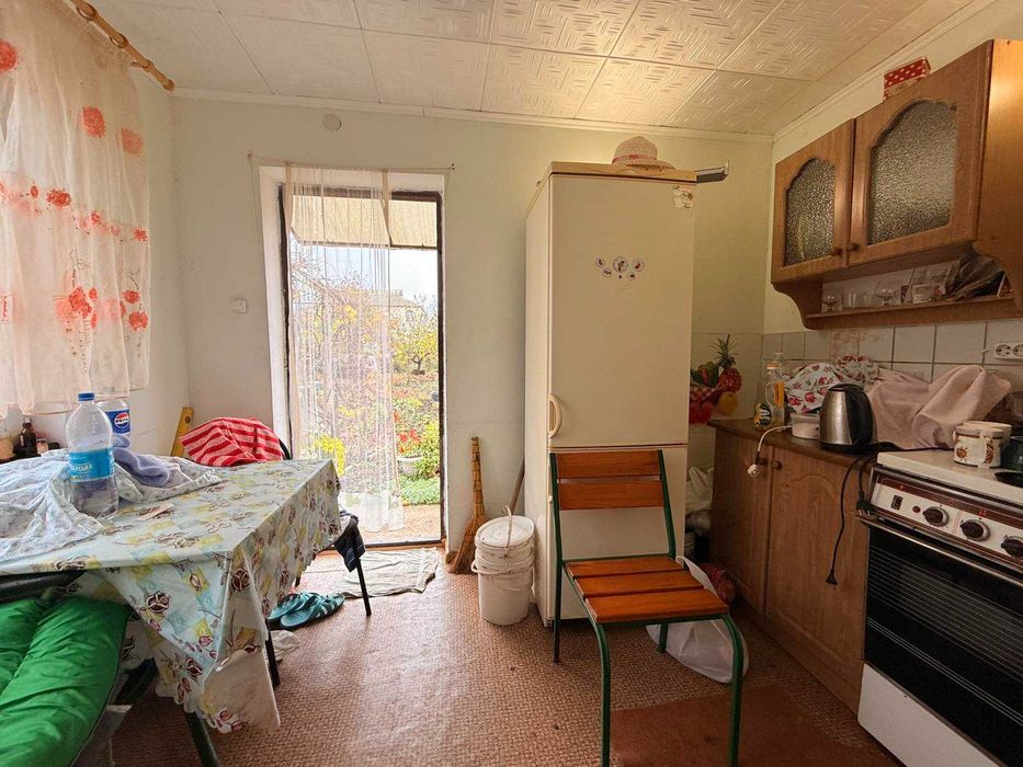 Продам дом с летней кухней в СОГ Западный.Классное место