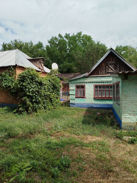 Продам будинок в затишному тихому селi