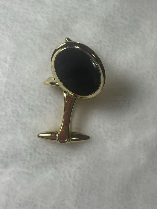 Запонки чоловічи