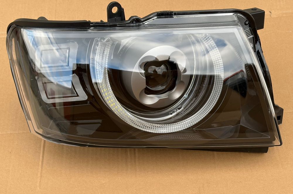 Фары Nissan Patrol Y61 (04-08)