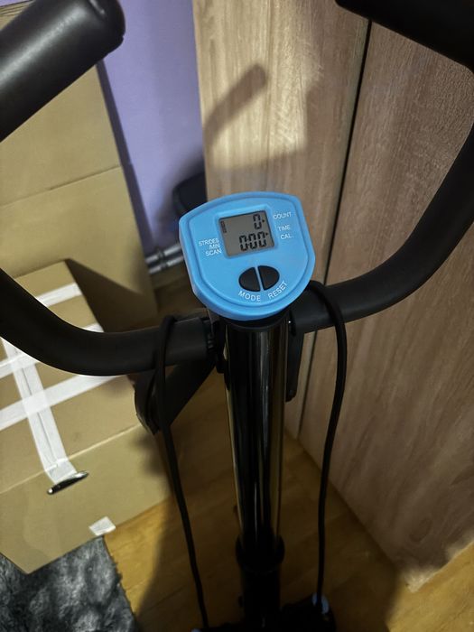 Steper skretny z kolumna