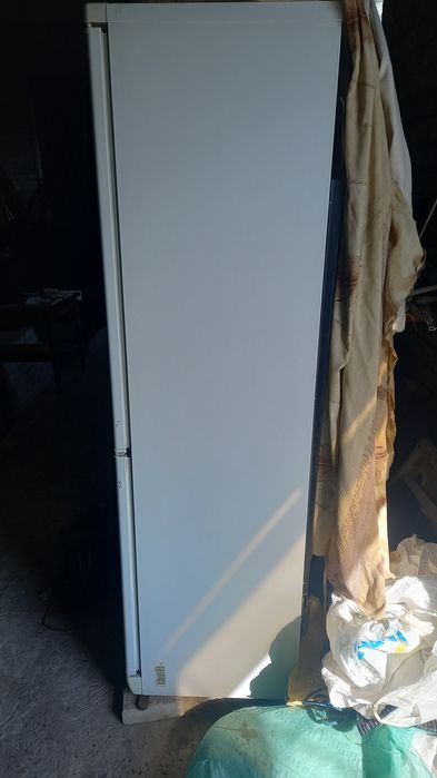 Холодильник  индезит