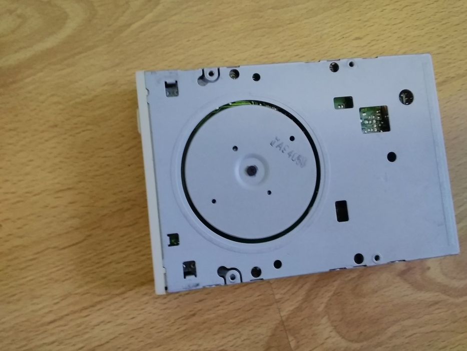 Приводы СD DVD и флоппики