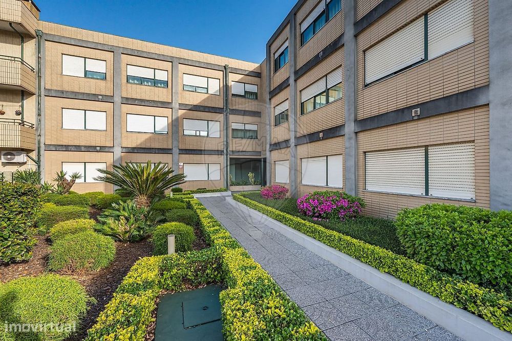 Apartamento T2 para venda — Folgosa, Porto