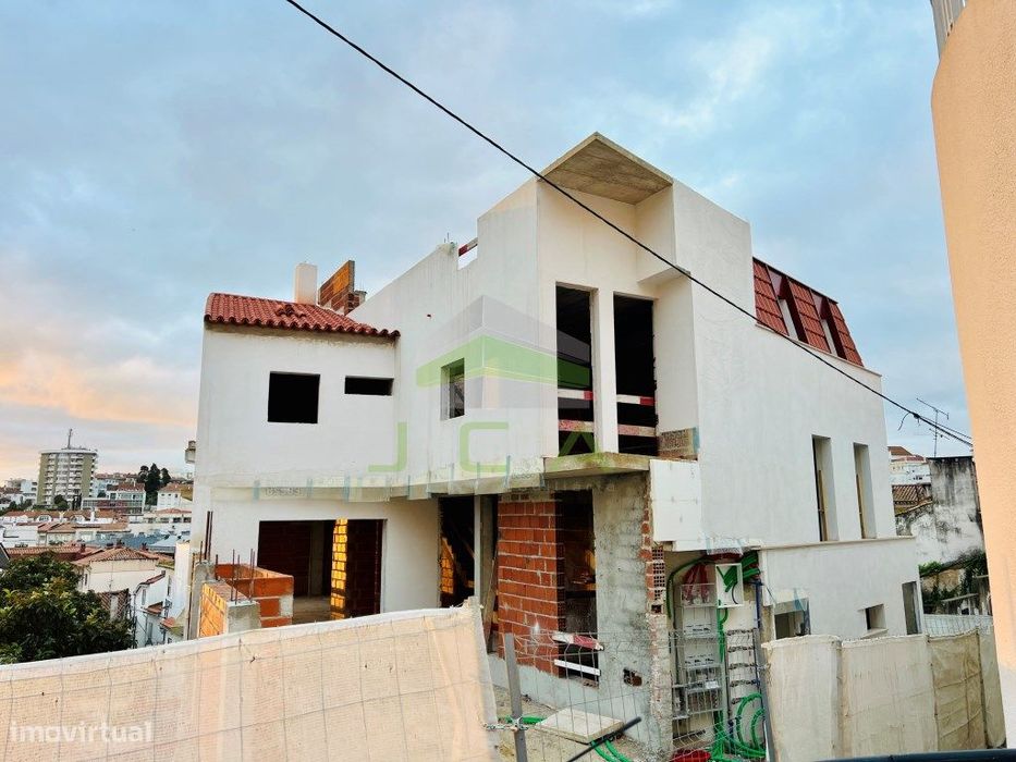 Apartamento T2 no Centro Histórico de Leiria — Leiria, Pousos, Barreira E Cortes, Leiria