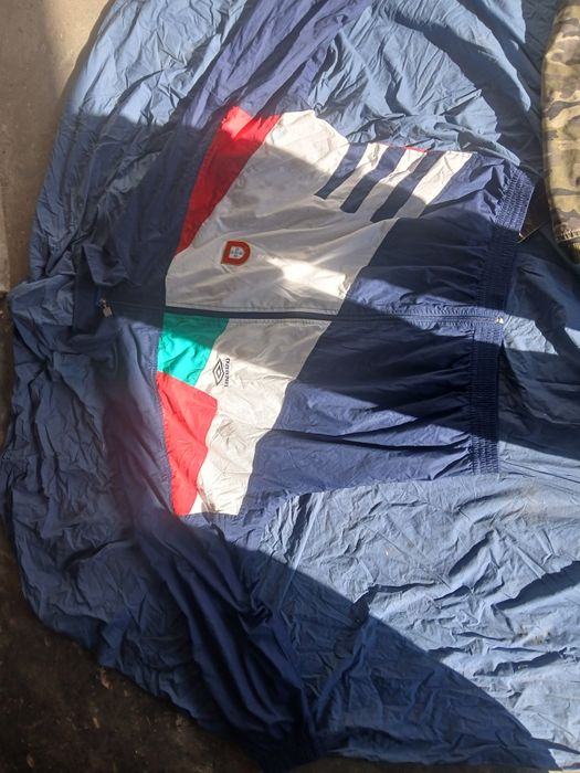 Casacos em bom estado