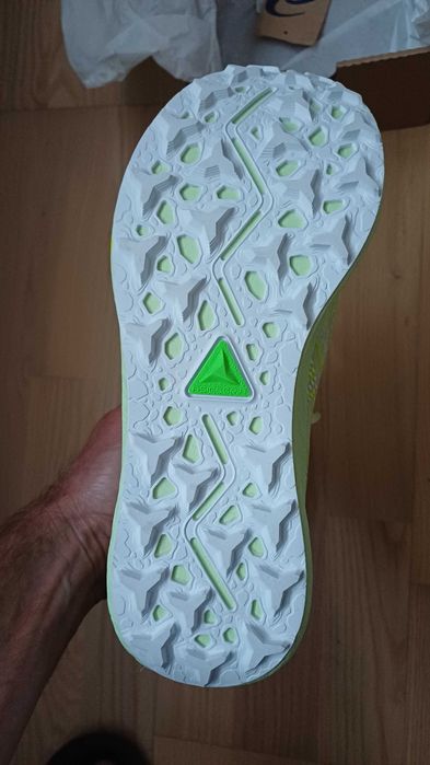 Asics Fujispeed 3 rozmiar 40