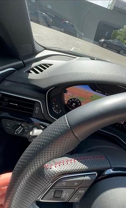 Audi A4B9 Prestige S-Line