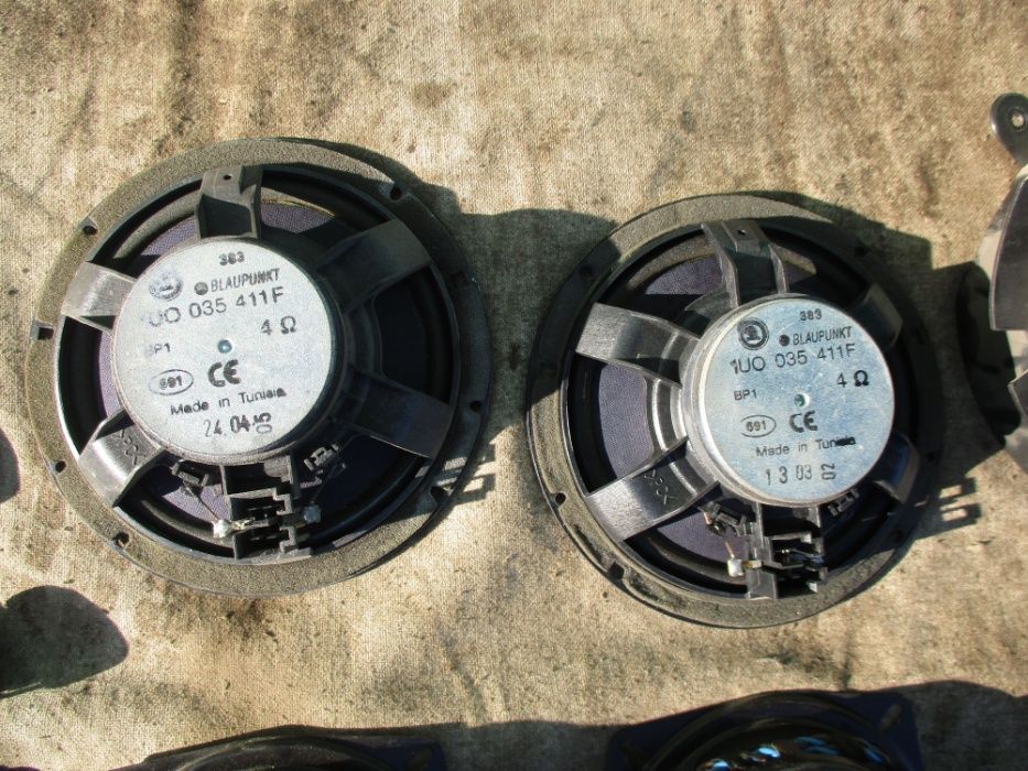 Динамики крепеж подиум Skoda Octavia Tour A4 A5