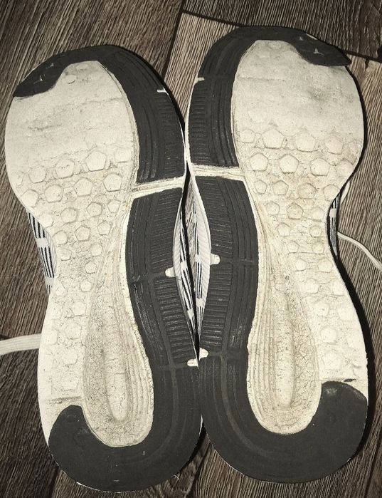 Білі, підліткові кросівки Nike