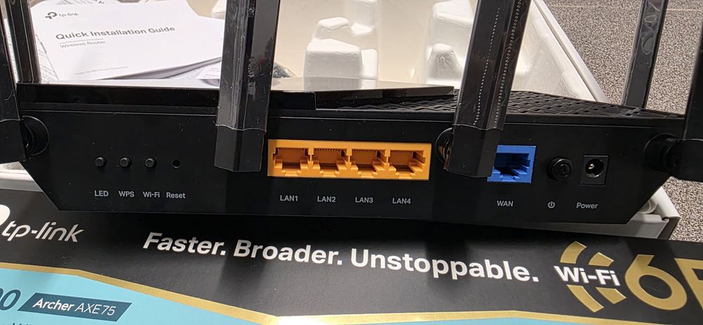 TPLINK AXE5400 Archer AXE75 Wifi 6E Tri-band 6 stream router