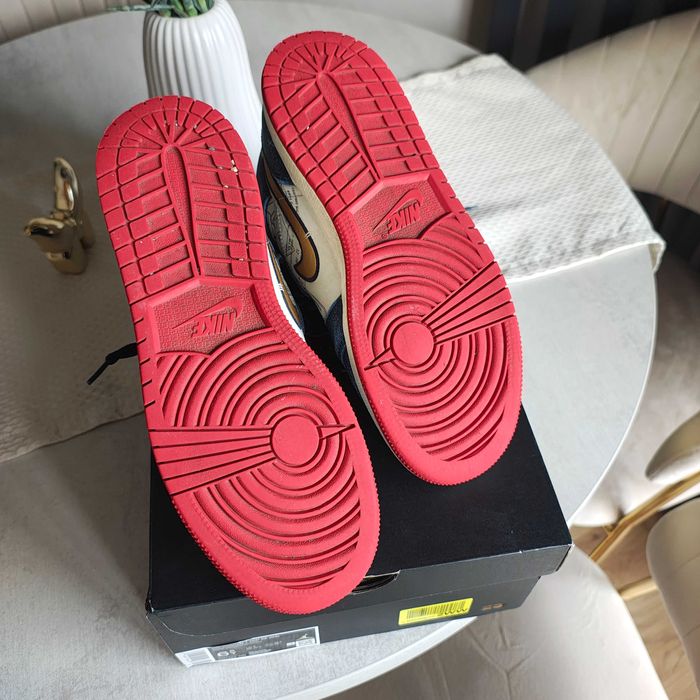 Buty Air JORDAN 1 Mid