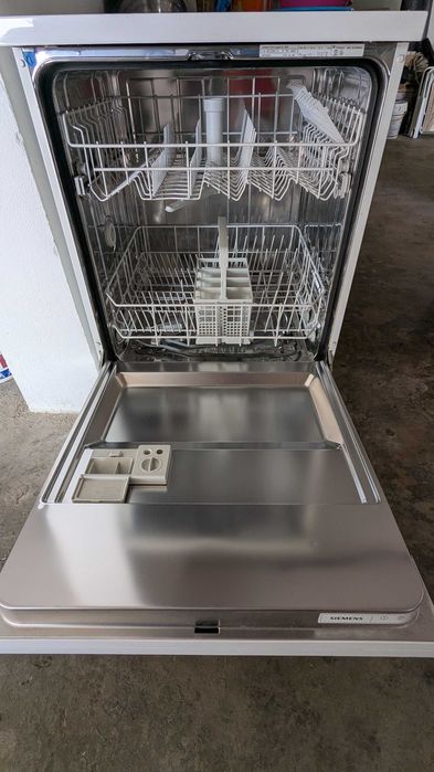 Maquina de lavar a loiça