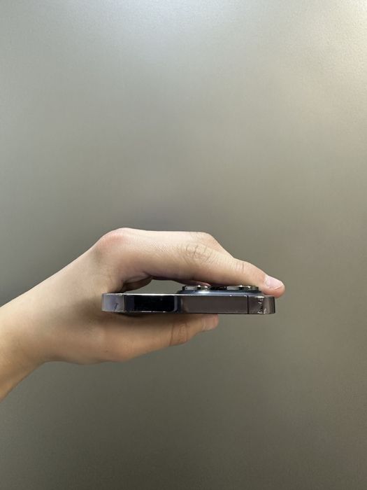 Продам Айфон 14 про макс 128гб,