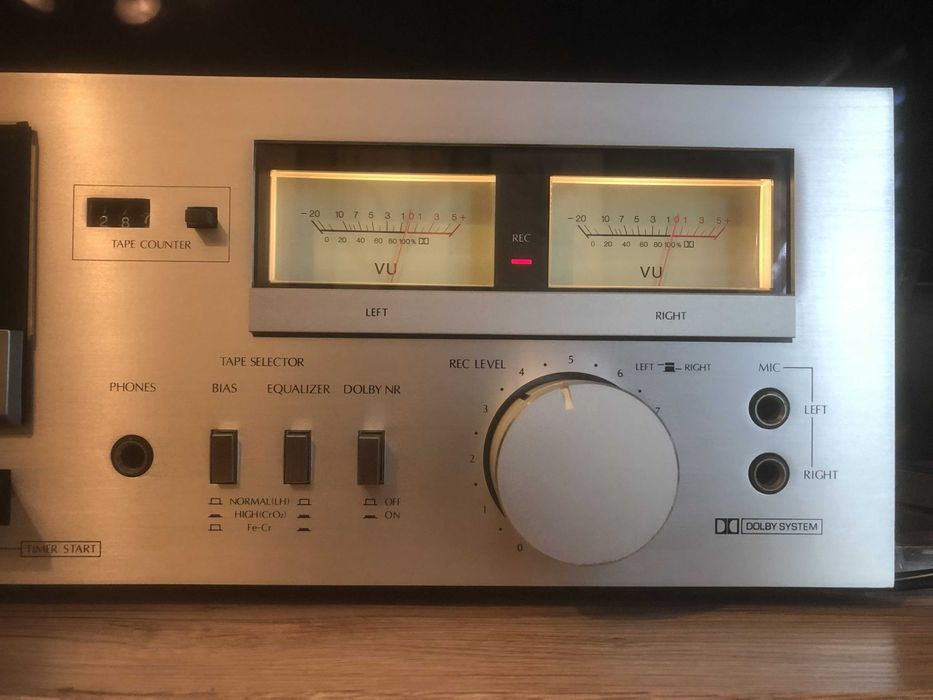 Magnetofon Sansui D-90 super stan