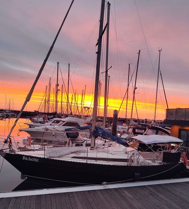 Veleiro Jouet 32  Parque das nações